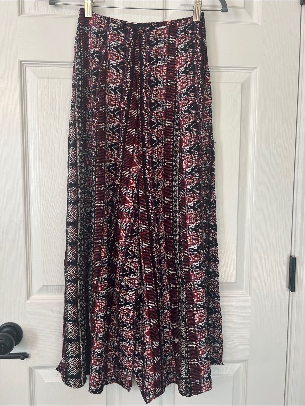 Printed Wide Leg Pants in Burgundy and Black